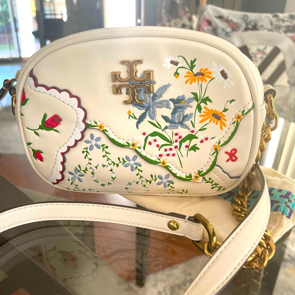 Tory Burch Kira Afternoon Tea Camera Bag